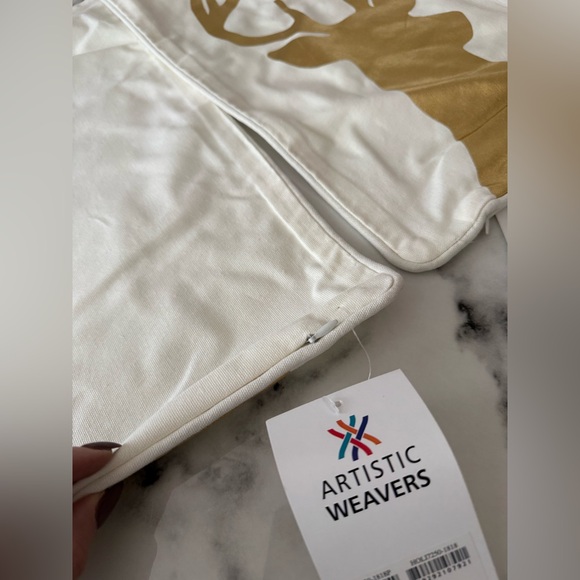 2 Artistic Weavers Holiday Deer Pillow Covers 18' x 18' 100% Cotton Cream & Gold - Picture 10 of 13